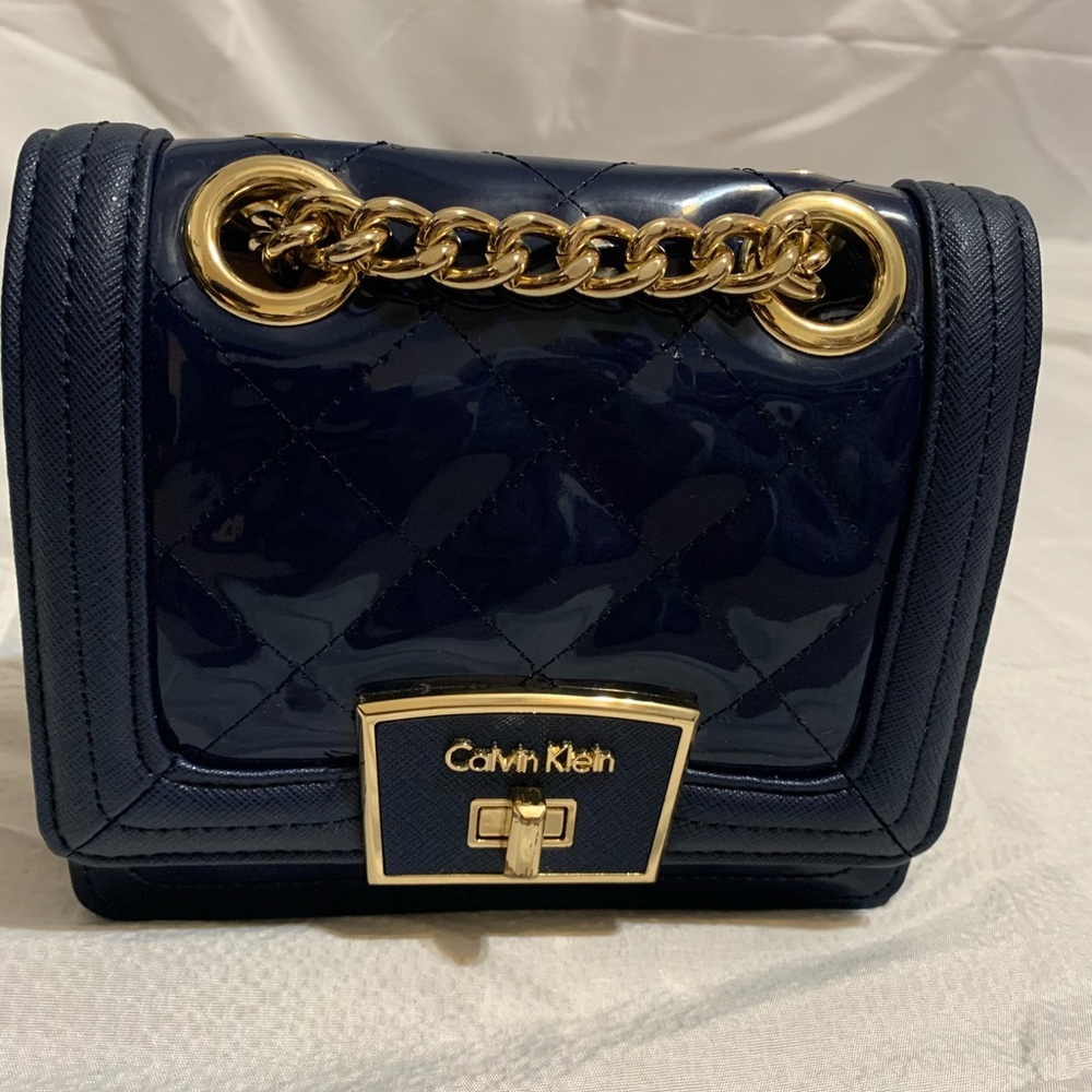 Calvin Klein Crossbody Chain Small Purse Handbag